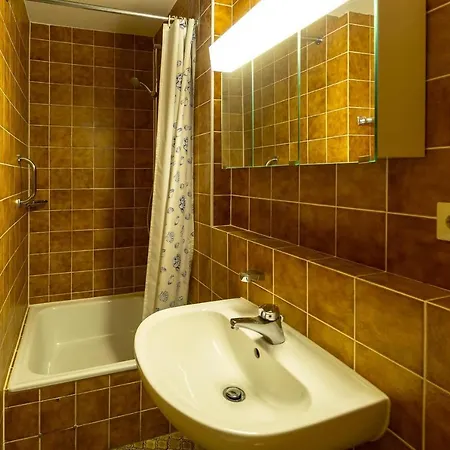 公寓 Ferienwohnpark Ein-zimmer-apartment 51 03 博登斯边的伊门施塔特