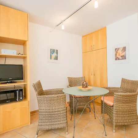 Ferienwohnpark Ein-zimmer-apartment 51 03 Apartment Immenstaad am Bodensee
